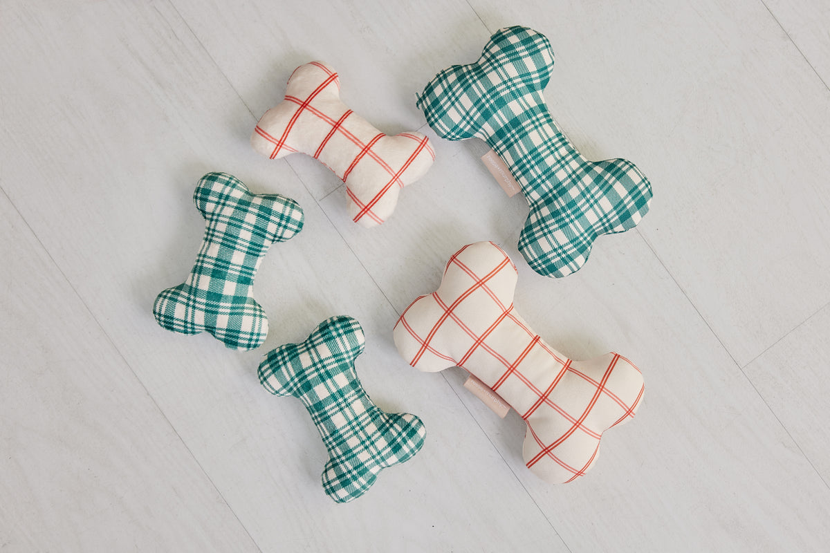 Christmas Tree Green Plaid Bone Shaped Plush Toy 6"