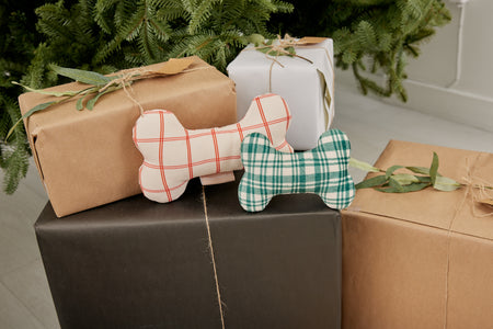 Christmas Tree Green Plaid Bone Shaped Plush Toy 6"